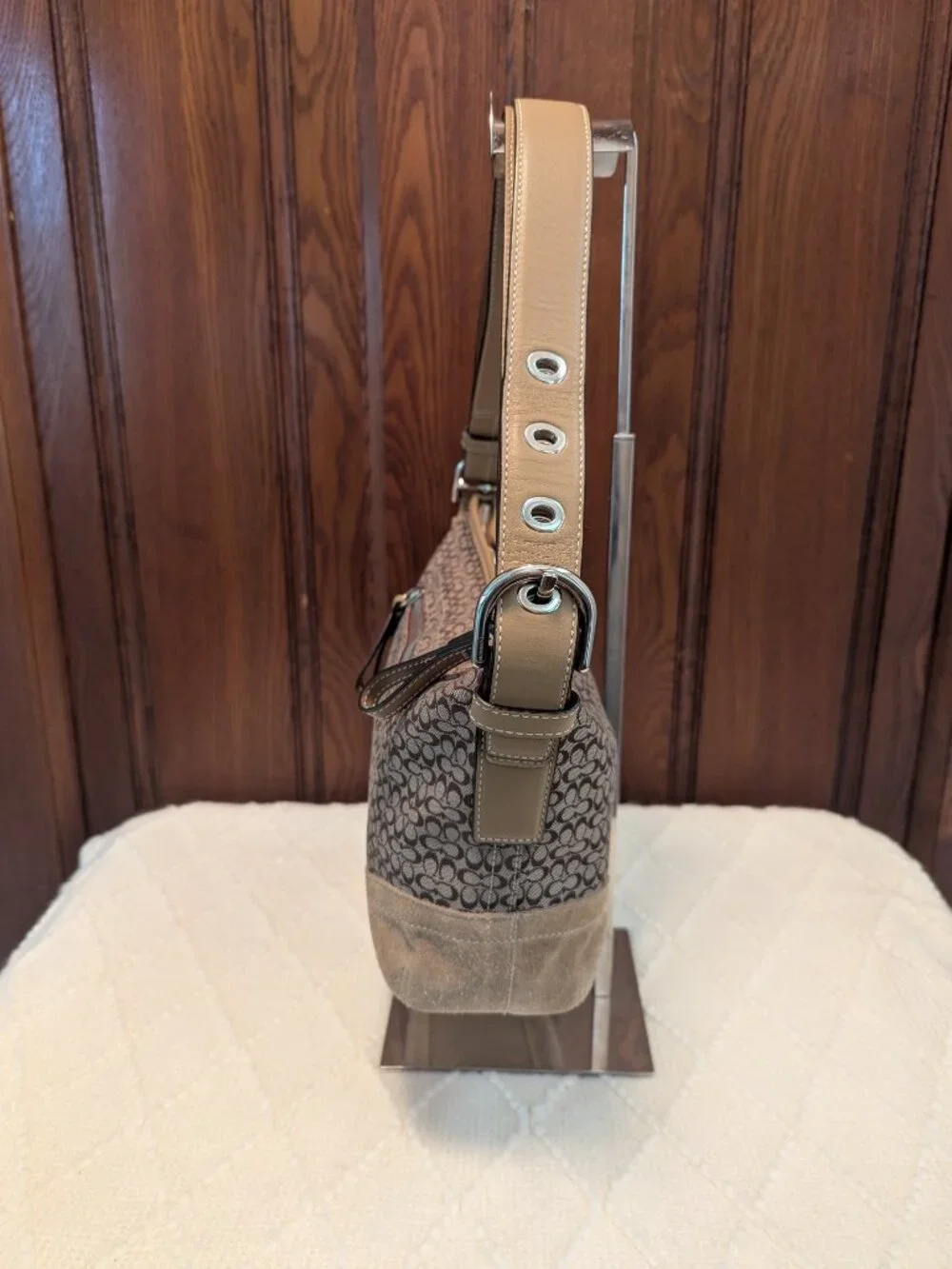 Coach f10945 signature